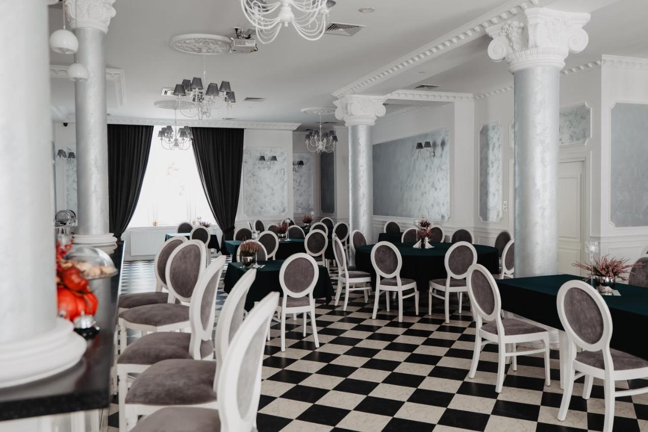 Palac Lacon Kazimierza Wielka Εξωτερικό φωτογραφία